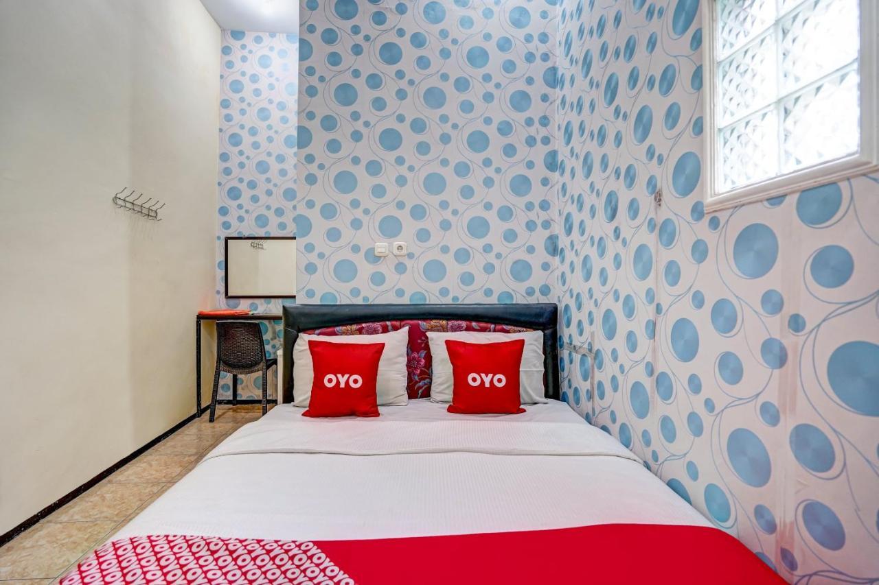 Super Oyo 90642 Lancar Homestay Syariah Tlekung Exterior foto